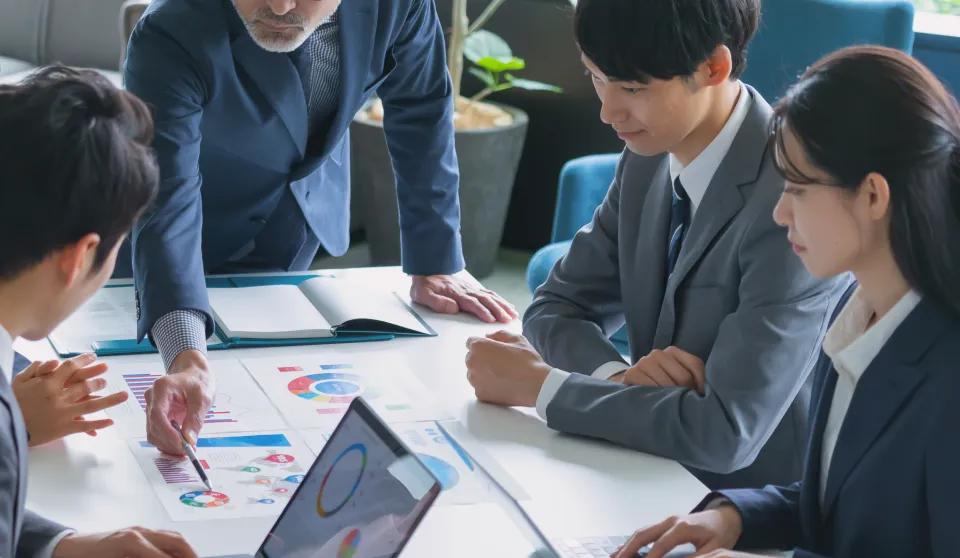 専門家を紹介して終わらないのイメージ